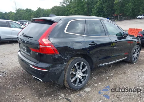 2021 Volvo Xc60 T5 Inscription z USA, uszkodzony, nr VIN YV4102DL5M1881425